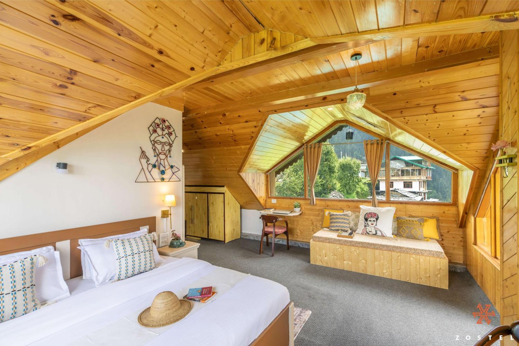 Zostel Shoja, Jibhi Hostel Kültér fotó