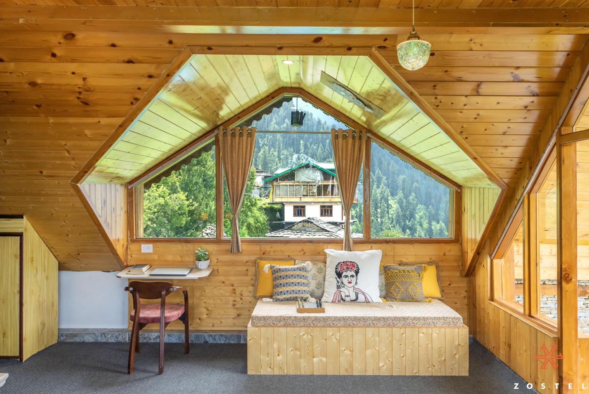 Zostel Shoja, Jibhi Hostel Kültér fotó