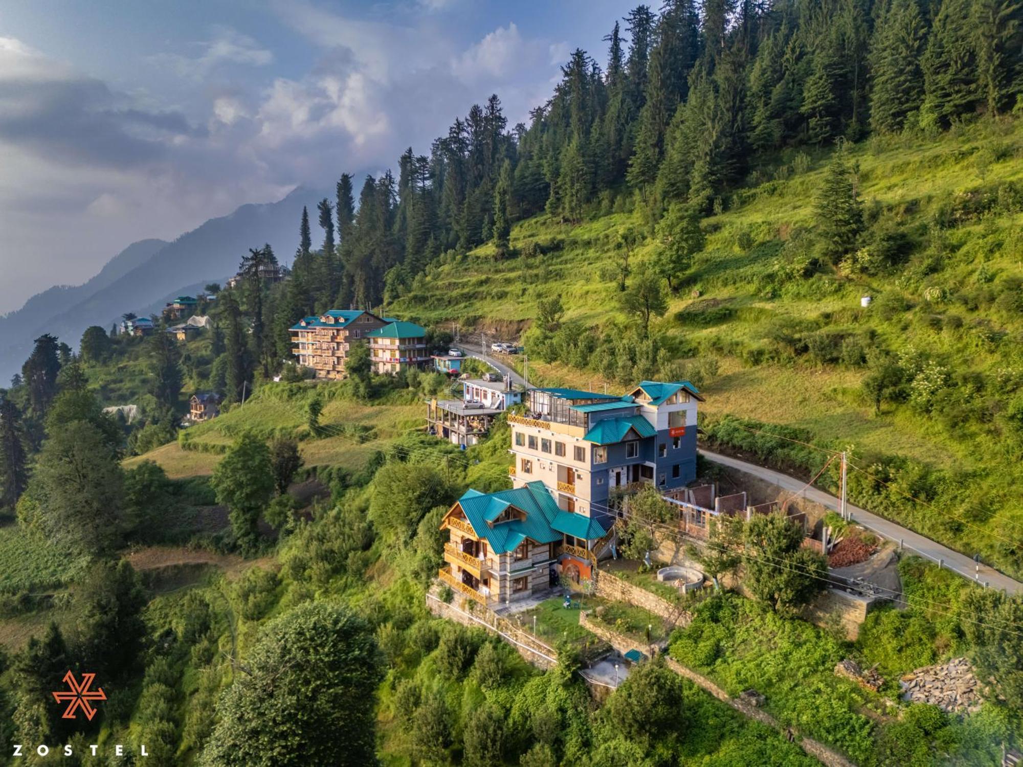 Zostel Shoja, Jibhi Hostel Kültér fotó